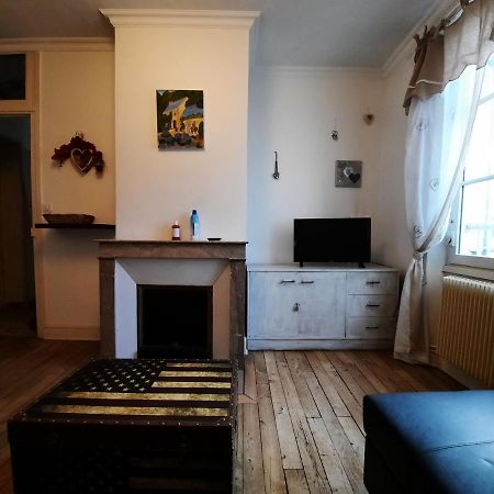 Joli Appartement Meuble Paray-le-Monial Exterior foto